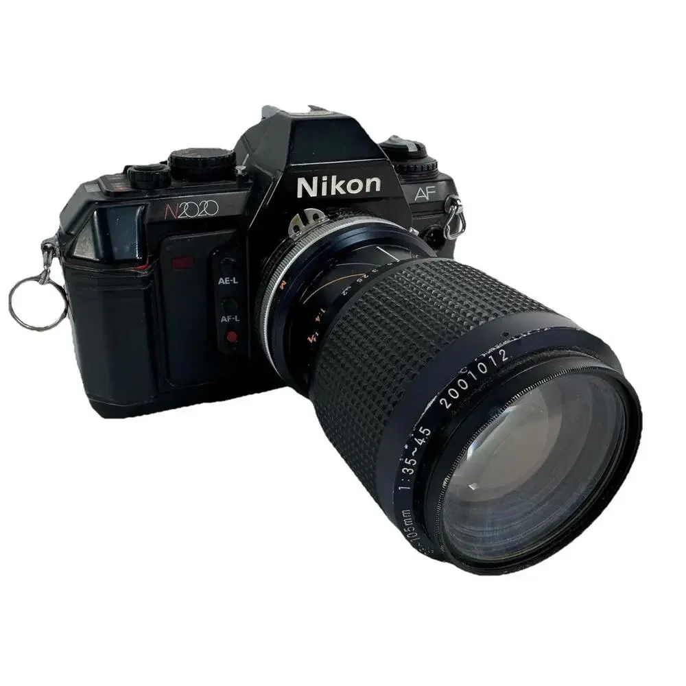 Nikon N2020 AF 35mm Camera w/35-105mm Lens B2